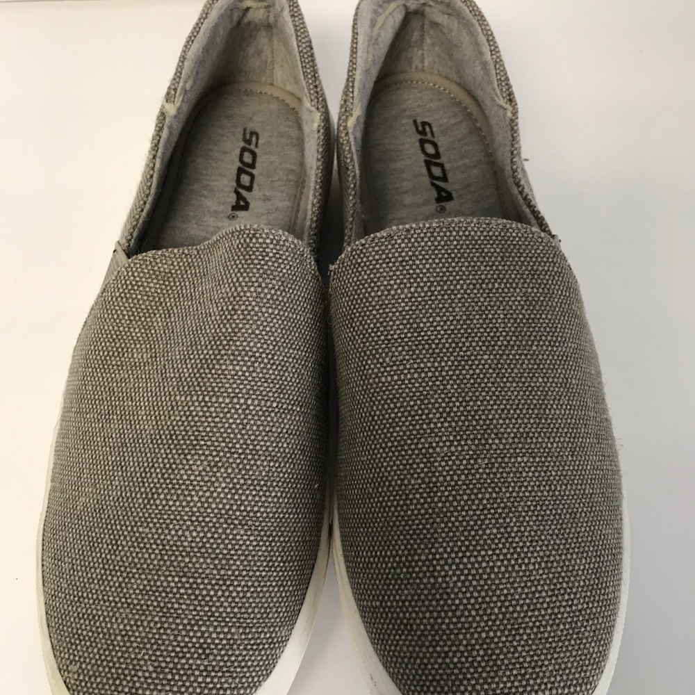 Soda Gray Slip-On Sneakers